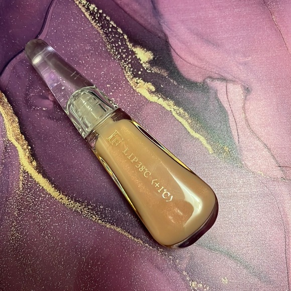 Japan Flowfushi Lip 38℃ (+1℃) treatment - Picture 4 of 8